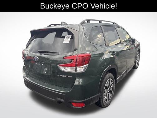 2022 Subaru Forester Premium