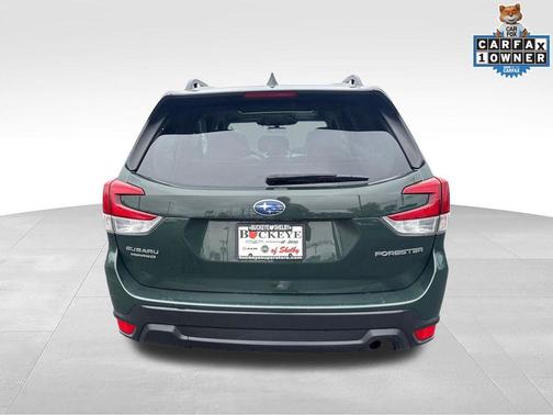 Green 2022 Subaru Forester Premium