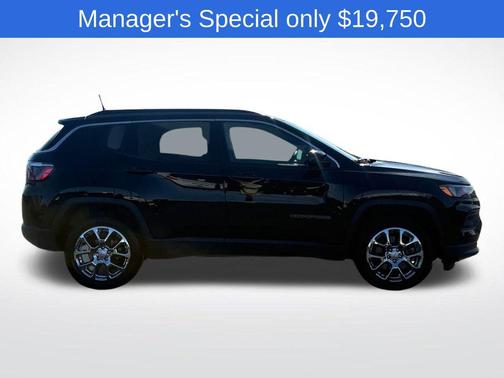 2023 Jeep Compass Latitude Lux