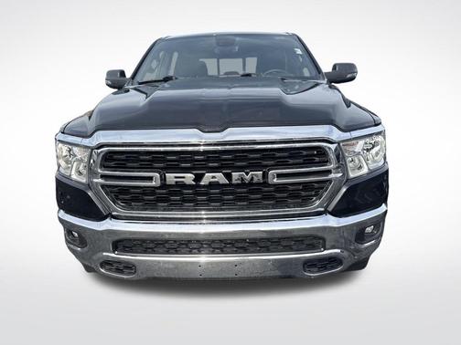 Diamond Black Crystal Pearlcoat 2023 RAM 1500 Big Horn/Lone Star