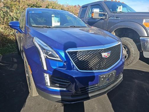 2023 Cadillac XT5 Sport