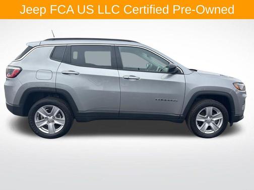 Billet Silver Metallic Clearcoat 2022 Jeep Compass Latitude
