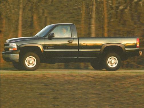 Gray 2002 Chevrolet Silverado 2500 LS H/D