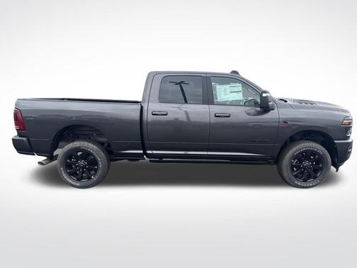 2026 RAM 2500 Laramie Crew Cab 4x4 6'4' Box