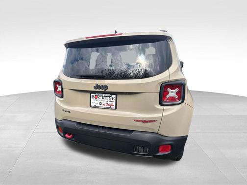 Mojave Sand 2016 Jeep Renegade Trailhawk