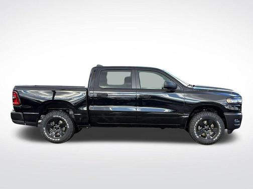 2026 RAM 1500 Warlock Crew Cab 4x4 5'7' Box