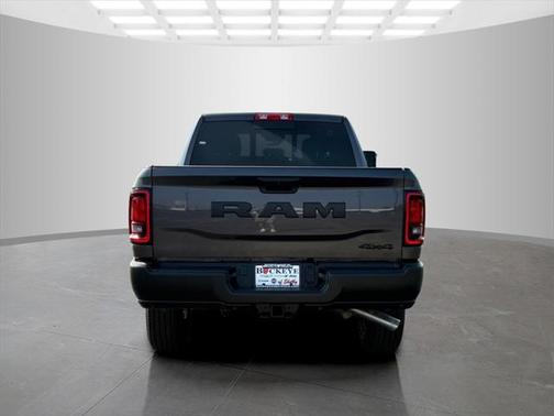 2025 RAM 3500 Tradesman Crew Cab 4x4 6'4' Box