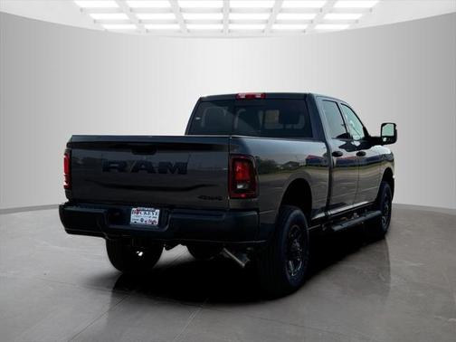 2025 RAM 3500 Tradesman Crew Cab 4x4 6'4' Box