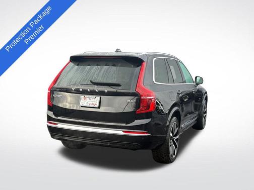 2023 Volvo XC90 B6 Plus 7-Seater