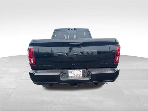 Diamond Black Crystal Pearlcoat 2026 RAM 3500 Limited Mega Cab 4x4 6'4' Box