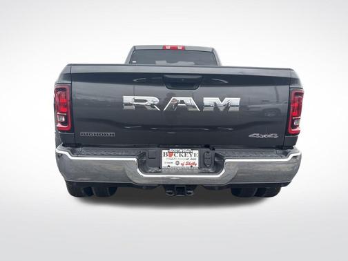 2026 RAM 3500 Big Horn Crew Cab 4x4 8' Box