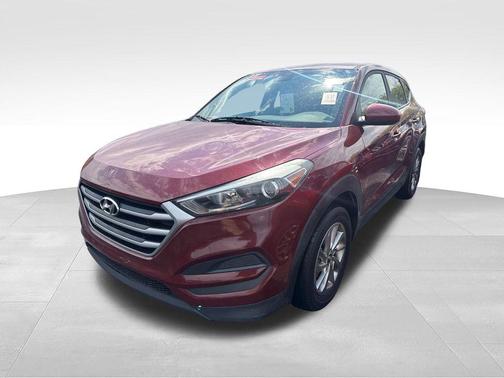 Gemstone Red 2018 Hyundai TUCSON SE