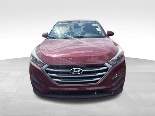 Gemstone Red 2018 Hyundai TUCSON SE