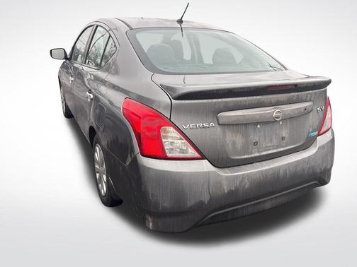 2016 Nissan Versa 1.6 SV