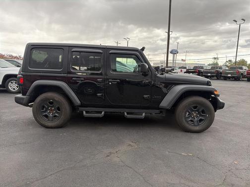 2023 Jeep Wrangler Sport