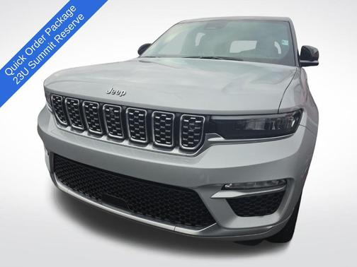 2023 Jeep Grand Cherokee Summit