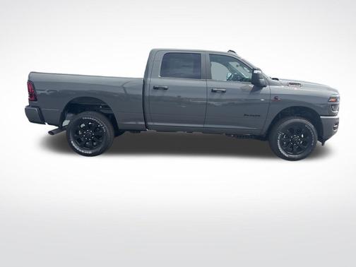 Ceramic Gray Clearcoat 2026 RAM 2500 Big Horn Crew Cab 4x4 6'4' Box