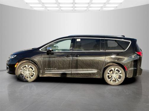 2026 Chrysler Pacifica L