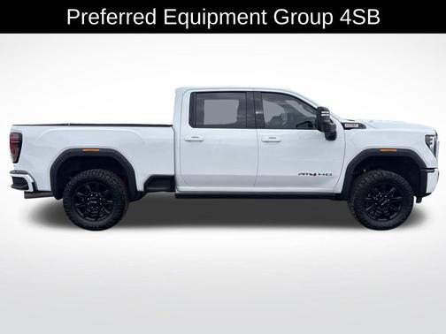 2024 GMC Sierra 2500 AT4