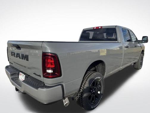 2026 RAM 2500 Big Horn Crew Cab 4x4 8' Box