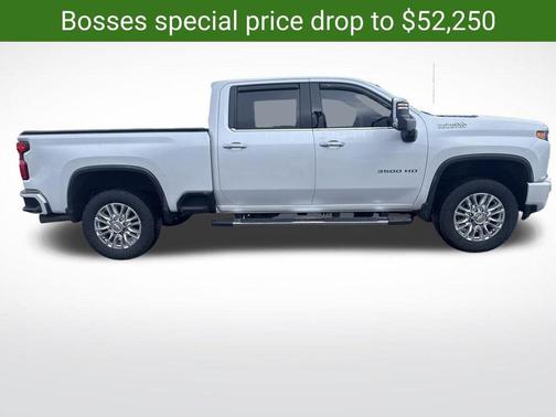 Iridescent Pearl Tricoat 2022 Chevrolet Silverado 3500 High Country