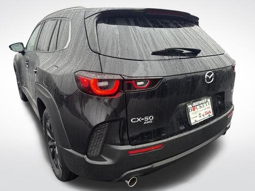 2024 Mazda CX-50 2.5 S Preferred Package