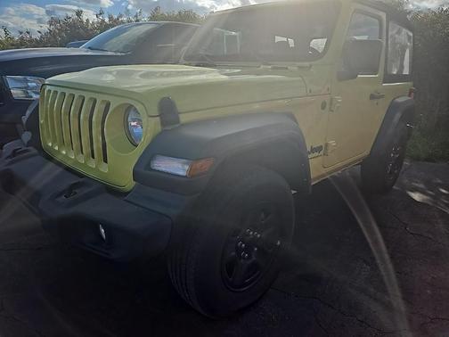 2023 Jeep Wrangler Sport