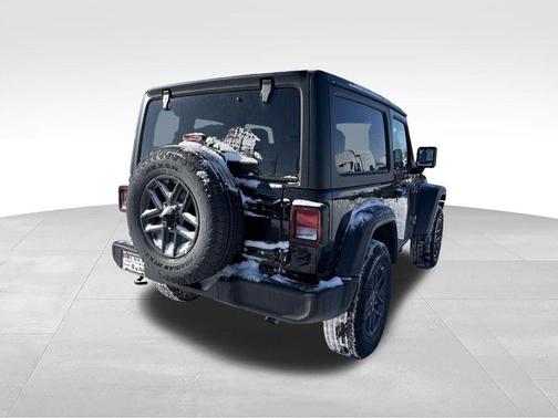 Black Clearcoat 2026 Jeep Wrangler Sport