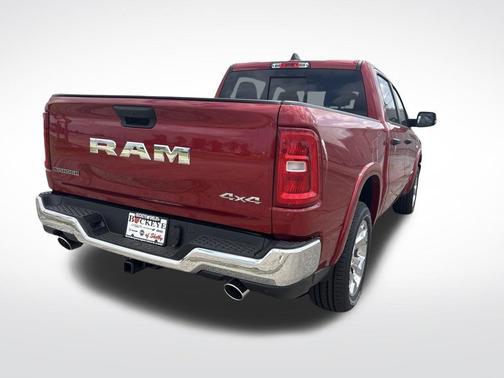 Molten Red Pearlcoat 2026 RAM 1500 Big Horn/Lone Star