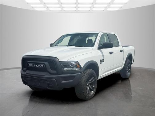 2022 RAM 1500 Classic Warlock Crew Cab 4x4 5'7' Box