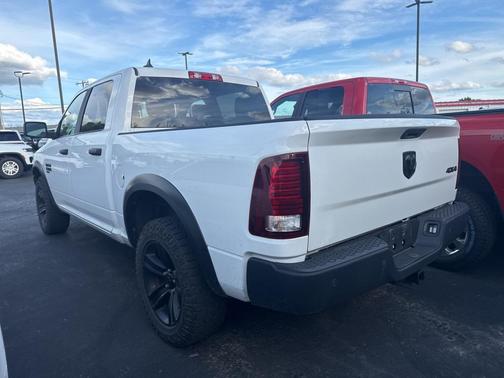 2022 RAM 1500 Classic Warlock Crew Cab 4x4 5'7' Box