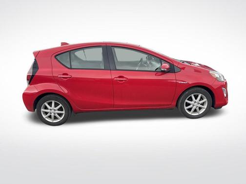 2015 Toyota Prius c Four