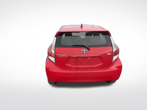 2015 Toyota Prius c Four