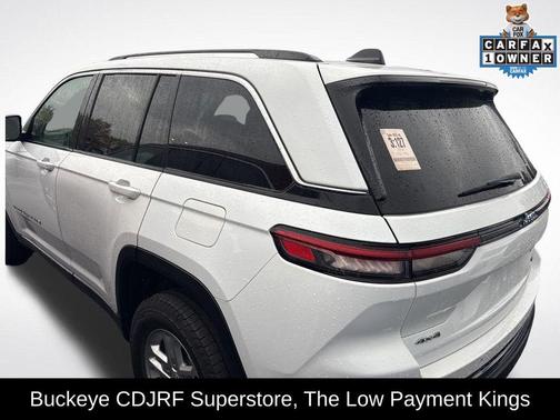 2022 Jeep Grand Cherokee Laredo