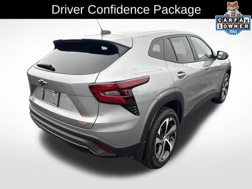 2024 Chevrolet Trax FWD 1RS