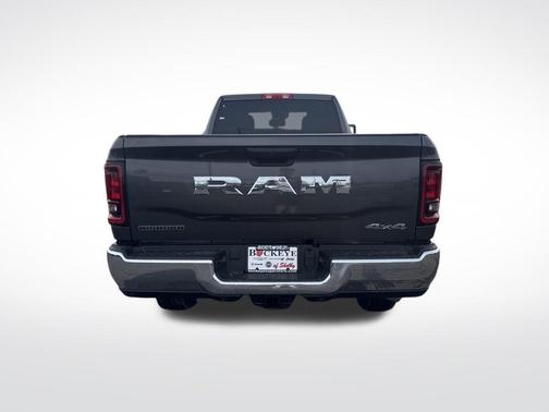 2026 RAM 3500 Big Horn Crew Cab 4x4 8' Box