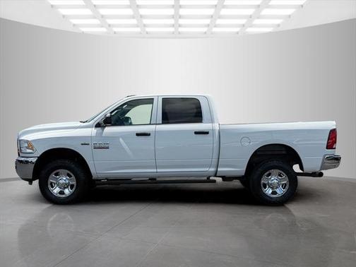 2018 RAM 2500 Tradesman Crew Cab 4x4 6'4' Box