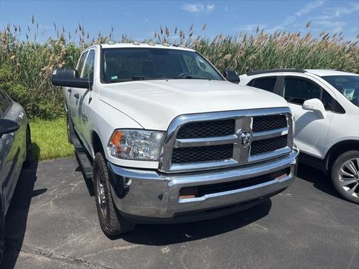 2018 RAM 2500 Tradesman Crew Cab 4x4 6'4' Box