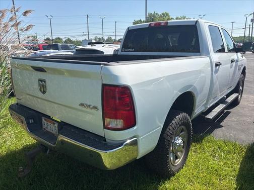 2018 RAM 2500 Tradesman Crew Cab 4x4 6'4' Box