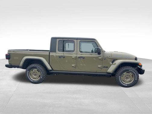 41 2026 Jeep Gladiator Willys 41 4x4