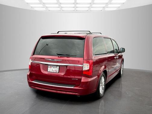 2013 Chrysler Town & Country Limited