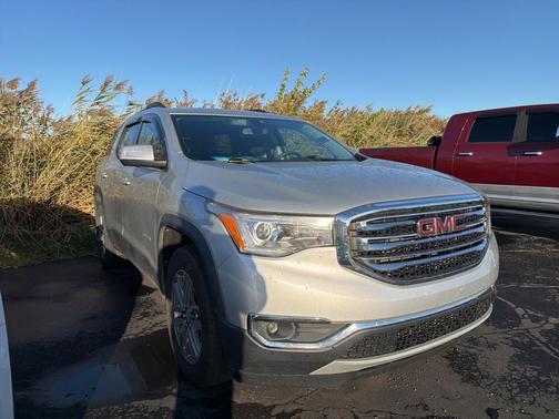 2018 GMC Acadia SLE-2