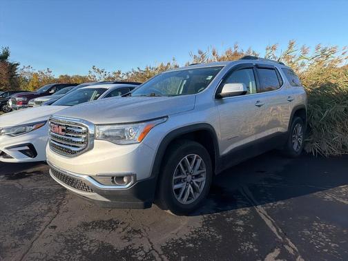 2018 GMC Acadia SLE-2