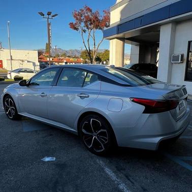 2023 Nissan Altima SR FWD