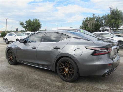 2022 Nissan Maxima SV
