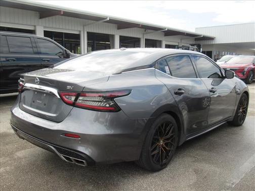 2022 Nissan Maxima SV