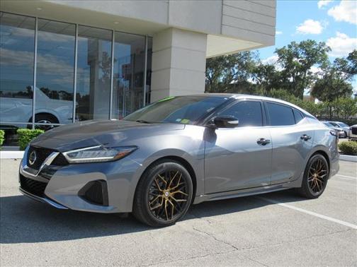 2022 Nissan Maxima SV