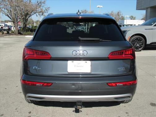 2018 Audi Q5 2.0T Premium Plus