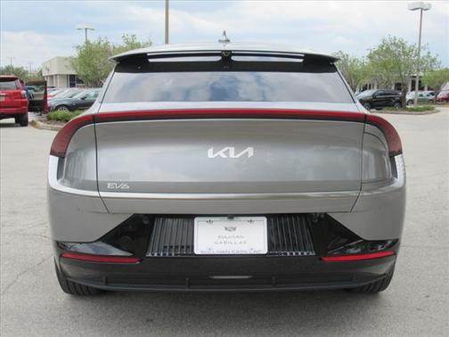2022 Kia EV6 Wind