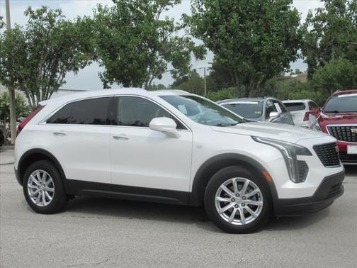 2023 Cadillac XT4 Luxury